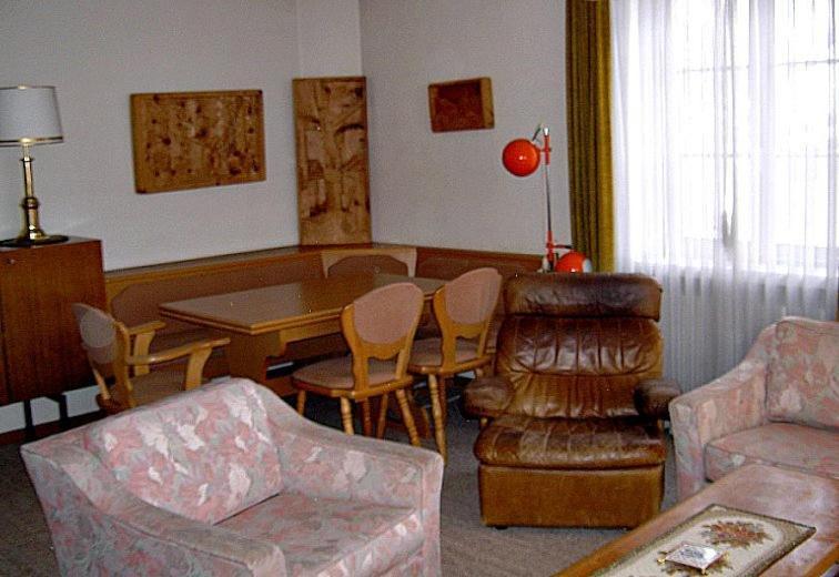 Ferienwohnung Chesa Crasta 6 Samedan Zimmer foto